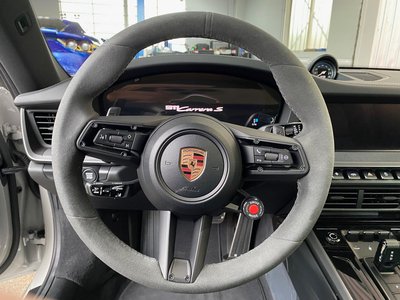 2025 Porsche 911 thumbnail 55