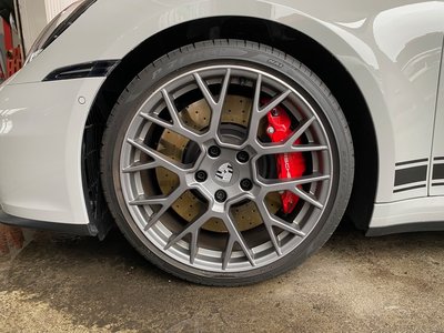2025 Porsche 911 thumbnail 17