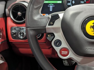2013 Ferrari FF 缩略图 36