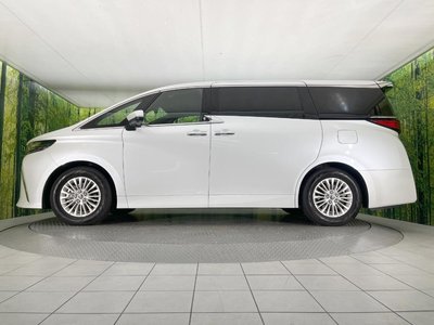 2025 Toyota ALPHARD — фото 36