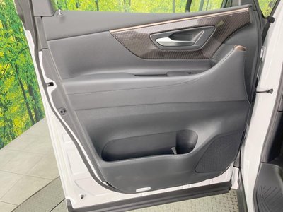 2025 Toyota ALPHARD — фото 39