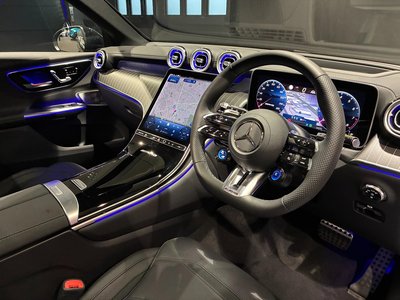 2025 Mercedes-BENZ GLC AMG 照片 15
