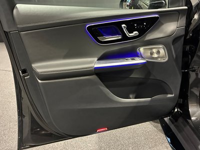 2025 Mercedes-BENZ GLC AMG thumbnail 23