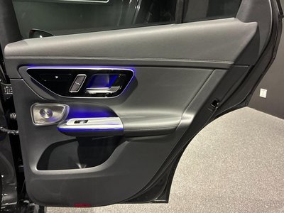 2025 Mercedes-BENZ GLC AMG thumbnail 21