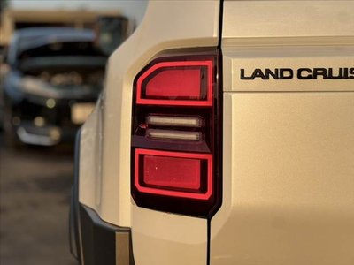 صورة 35 لـ 2025 Toyota LAND CRUISER 250