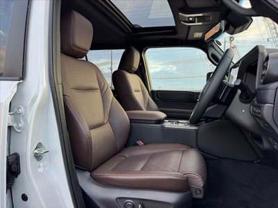 صورة 16 لـ 2025 Toyota LAND CRUISER 250