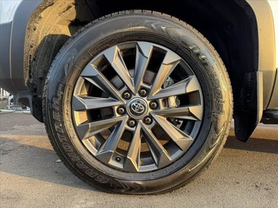صورة 41 لـ 2025 Toyota LAND CRUISER 250