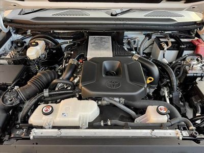 صورة 48 لـ 2025 Toyota LAND CRUISER 250