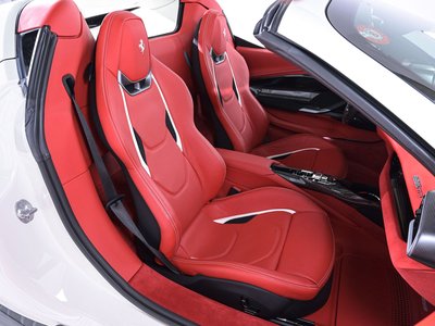 2023 Ferrari 296 GTS 照片 15
