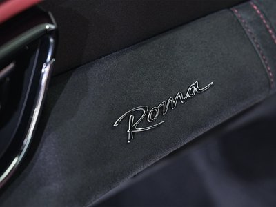 2023 Ferrari ROMA thumbnail 33