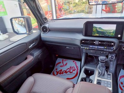 صورة 40 لـ 2025 Toyota LAND CRUISER 250