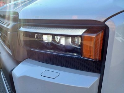 صورة 38 لـ 2025 Toyota LAND CRUISER 250