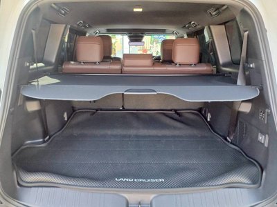 صورة 45 لـ 2025 Toyota LAND CRUISER 250