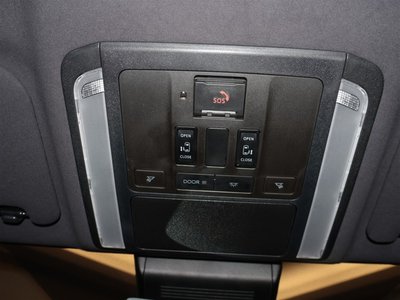 صورة 18 لـ 2025 Toyota ALPHARD