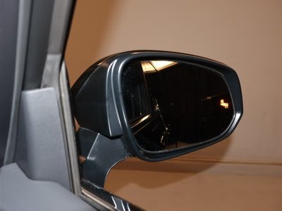 صورة 22 لـ 2025 Toyota ALPHARD