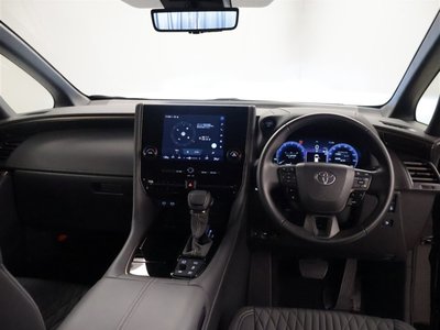 صورة 5 لـ 2025 Toyota ALPHARD