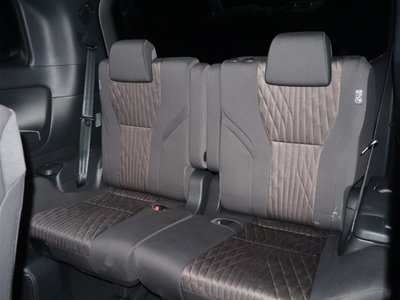 صورة 29 لـ 2025 Toyota ALPHARD