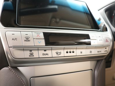 2025 Toyota LAND CRUISER PRADO thumbnail 69