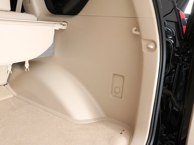 2025 Toyota LAND CRUISER PRADO thumbnail 60