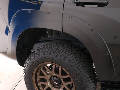 2025 Toyota LAND CRUISER PRADO thumbnail 37