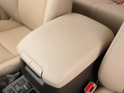 2025 Toyota LAND CRUISER PRADO thumbnail 74