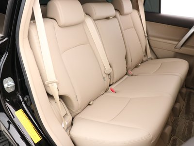 2025 Toyota LAND CRUISER PRADO photo 15