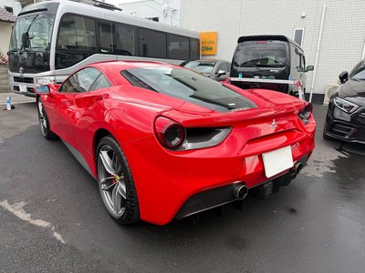 2017 Ferrari 488 GTB 照片 12