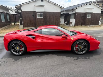 2017 Ferrari 488 GTB 照片 8