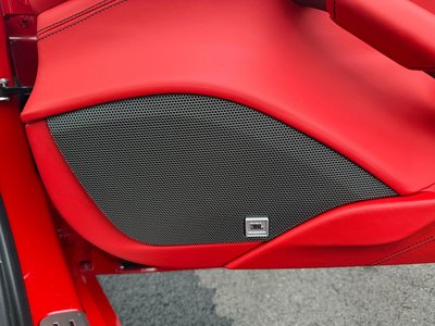 صورة مصغرة 33 لـ 2017 Ferrari 488 GTB