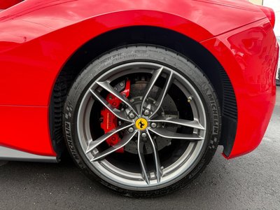 صورة مصغرة 36 لـ 2017 Ferrari 488 GTB