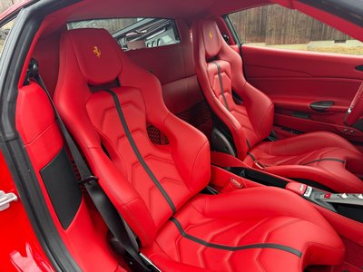 صورة مصغرة 27 لـ 2017 Ferrari 488 GTB