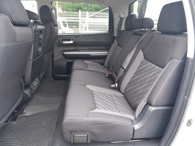 2018 Toyota TUNDRA thumbnail 45