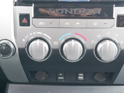 2018 Toyota TUNDRA thumbnail 41