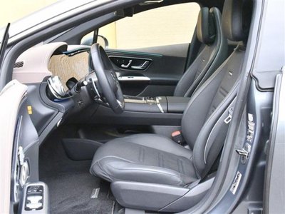 2024 Mercedes-BENZ EQE AMG thumbnail 33