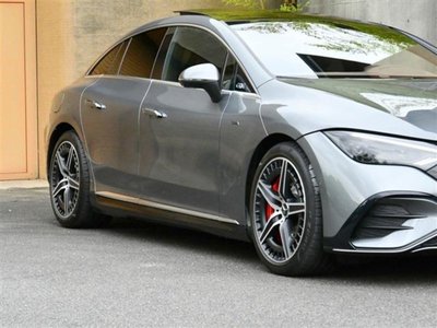 2024 Mercedes-BENZ EQE AMG photo 7