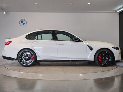 2025 BMW M3 SEDAN — фото 8