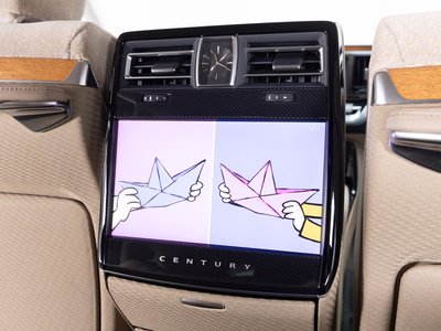 صورة 68 لـ 2019 Toyota CENTURY