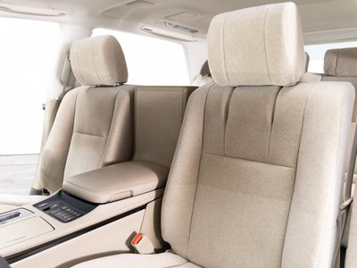 صورة 47 لـ 2019 Toyota CENTURY