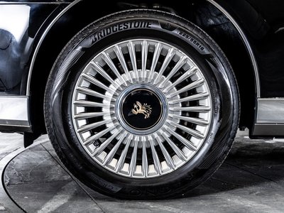 صورة 24 لـ 2019 Toyota CENTURY