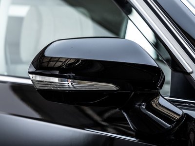 صورة 18 لـ 2019 Toyota CENTURY