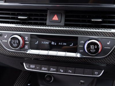 صورة مصغرة 57 لـ 2022 AUDI RS5