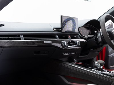 صورة مصغرة 47 لـ 2022 AUDI RS5