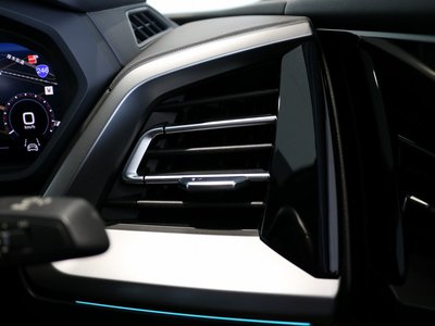 2025 AUDI Q4 SPORTBACK E-TRON — фото 32