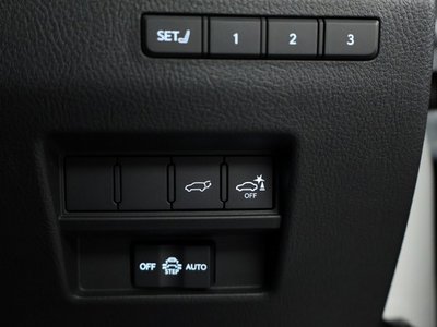 2025 Lexus GX — фото 28