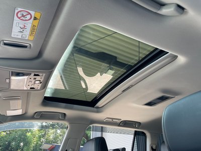 2017 Lexus LX — фото 33