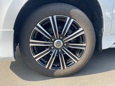 2017 Lexus LX — фото 11