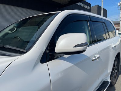 2017 Lexus LX — фото 12