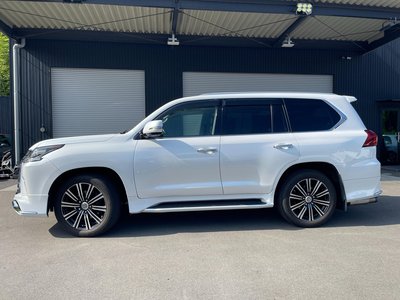 2017 Lexus LX — фото 8