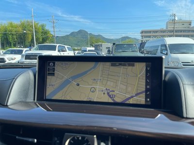 2017 Lexus LX — фото 22
