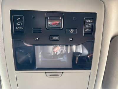 2017 Lexus LX — фото 38